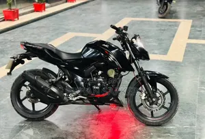TVS Apache 160 4V 2021 Black