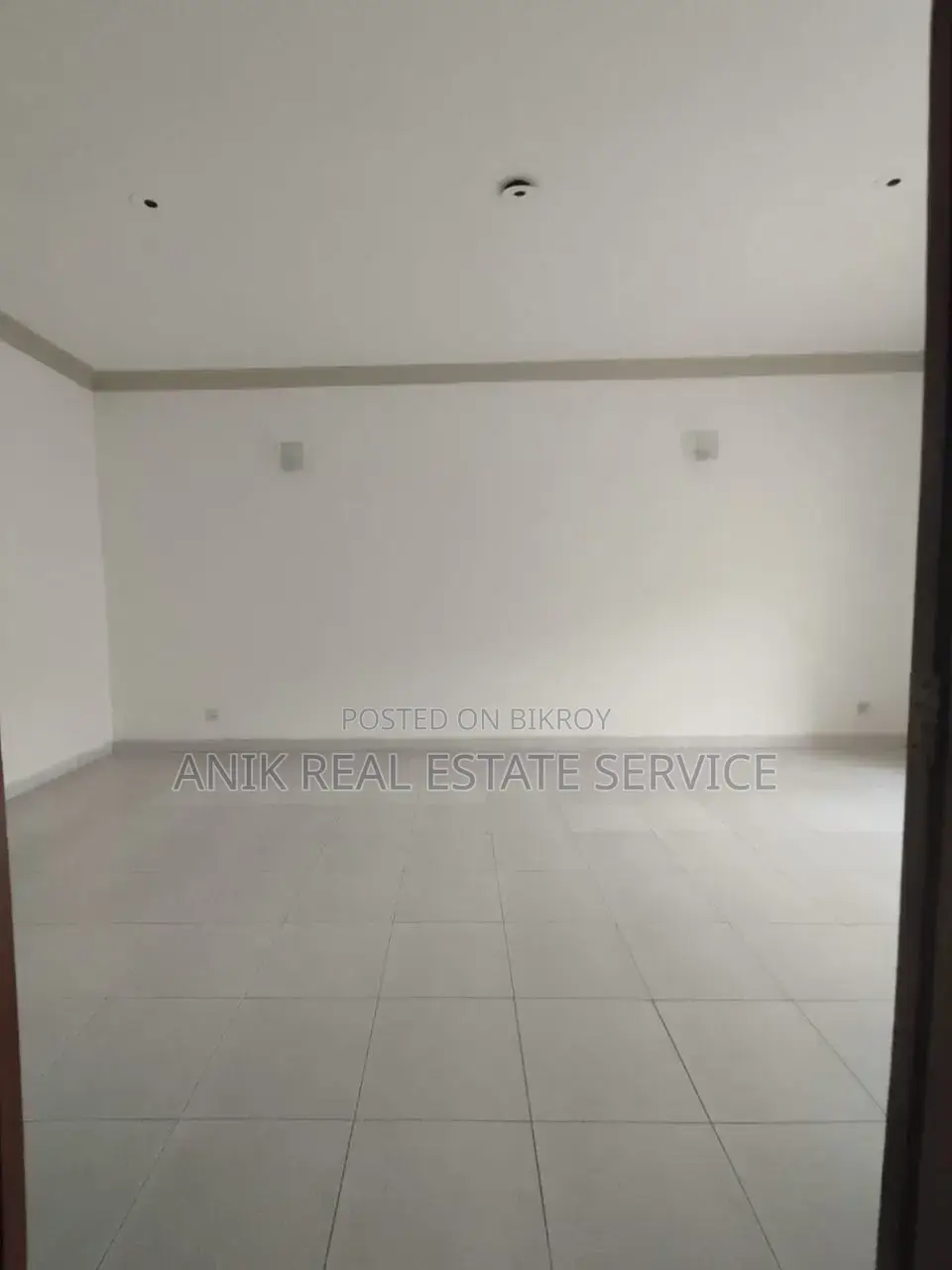 3bdrm Apartment in Anik Real Estate, Gulshan for rent