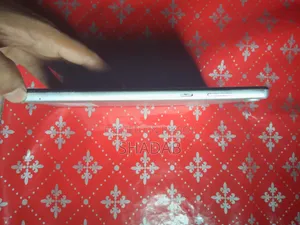 Walton 32 GB White
