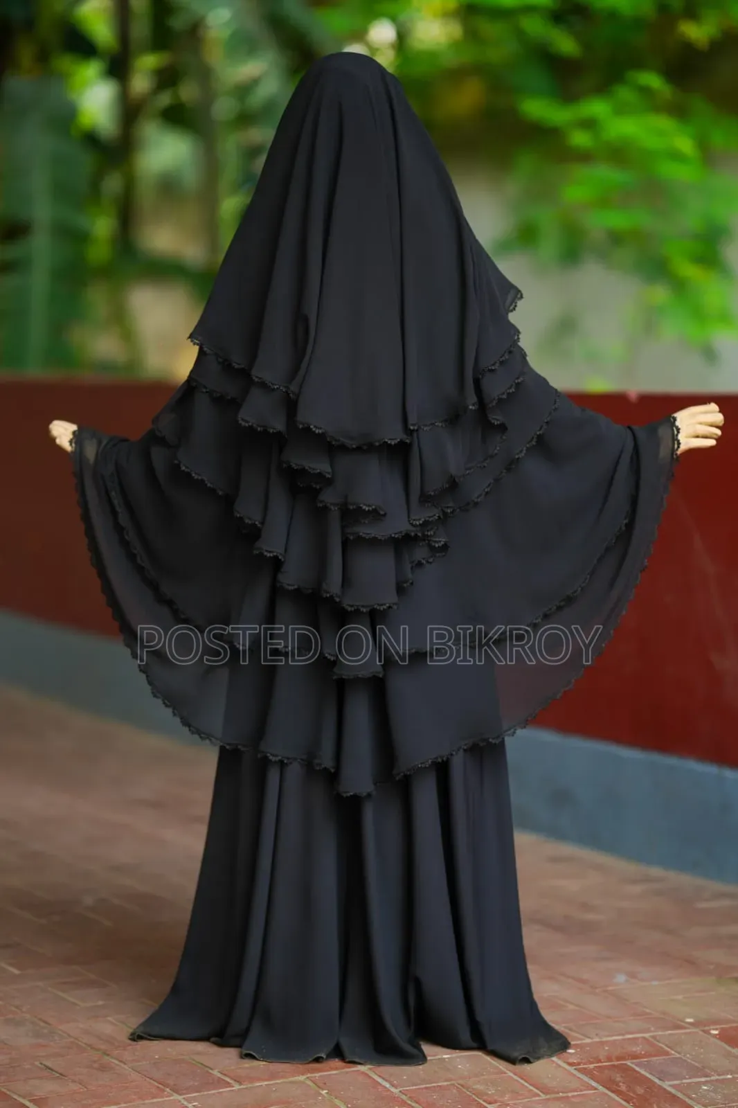 জুলাইখা ভার্সন টু বোরকা