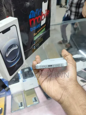 অ্যাপল আইফোন ১৬ই ২৫৬ জিবি হোয়াইট