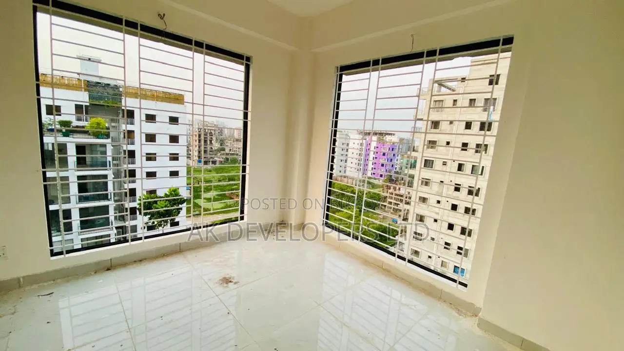 3bdrm Apartment in Sukoon, Basundhara for sale