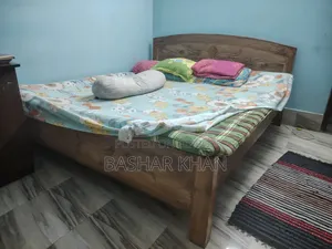 Double Semi Box Bed