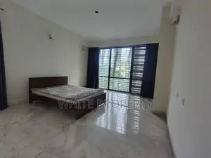 4bdrm Apartment in White Property, Gulshan for rent