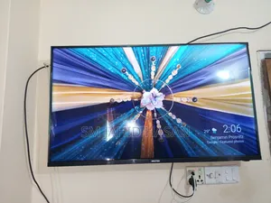 Walton 32" TV With Mi TV Stick