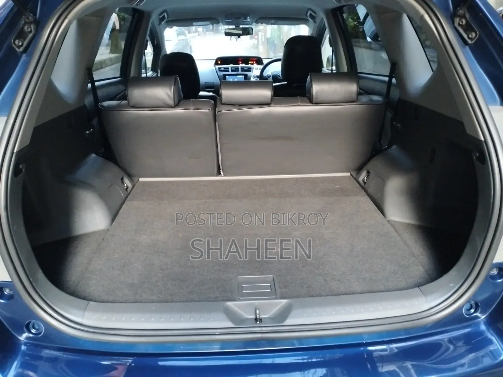 Toyota Prius 2014 Blue