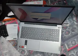 Laptop Lenovo Ideapad 3 16GB AMD Ryzen 7 SSD 512GB