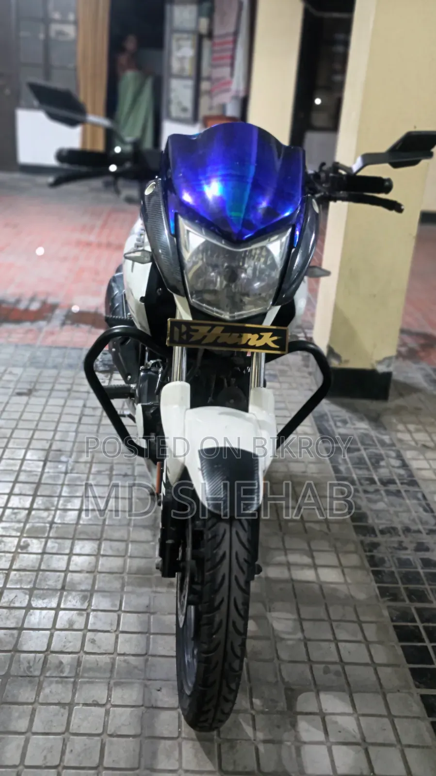 Hero Hunk 2017 White