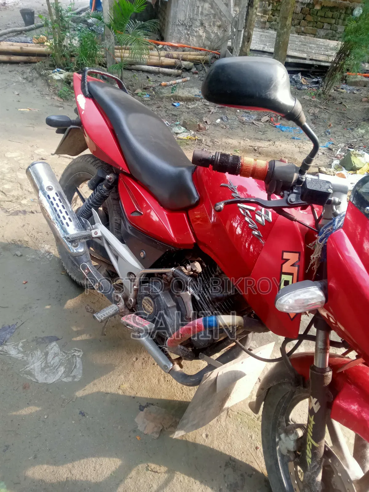 Bajaj Pulsar 150 2013 Red