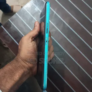 Infinix Hot 12 128 GB Blue