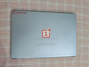 Laptop 8GB Intel Core i5 SSD 128GB