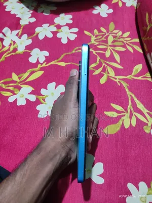 Infinix Hot 30 128 GB Graphite