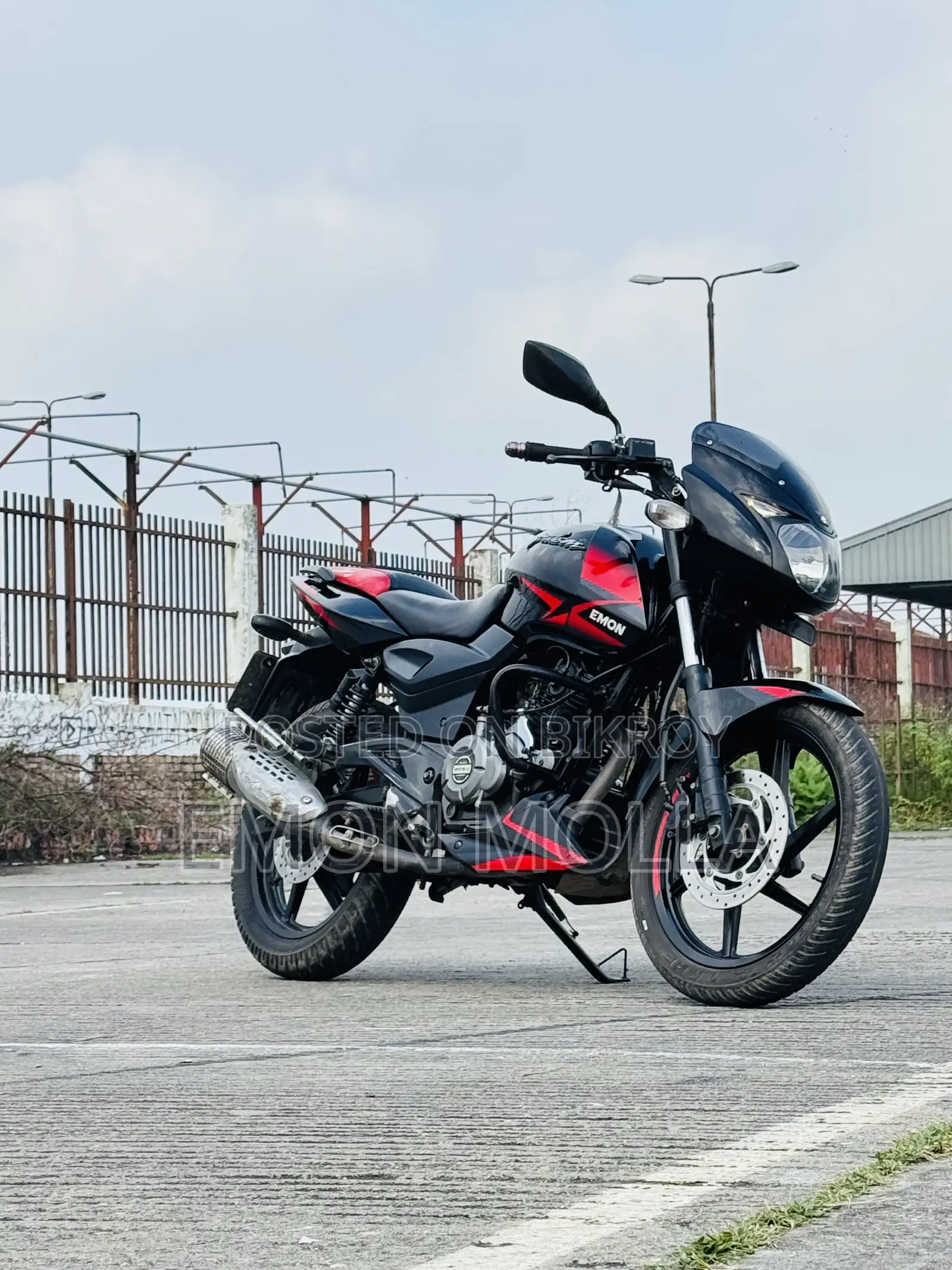 Bajaj Pulsar 150 2019 Black