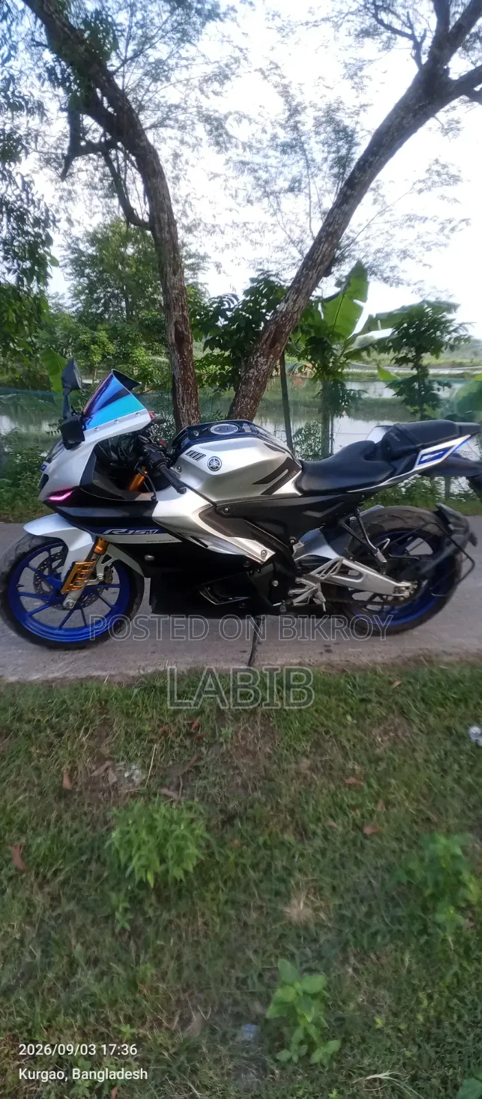 Yamaha R15M 2025 White