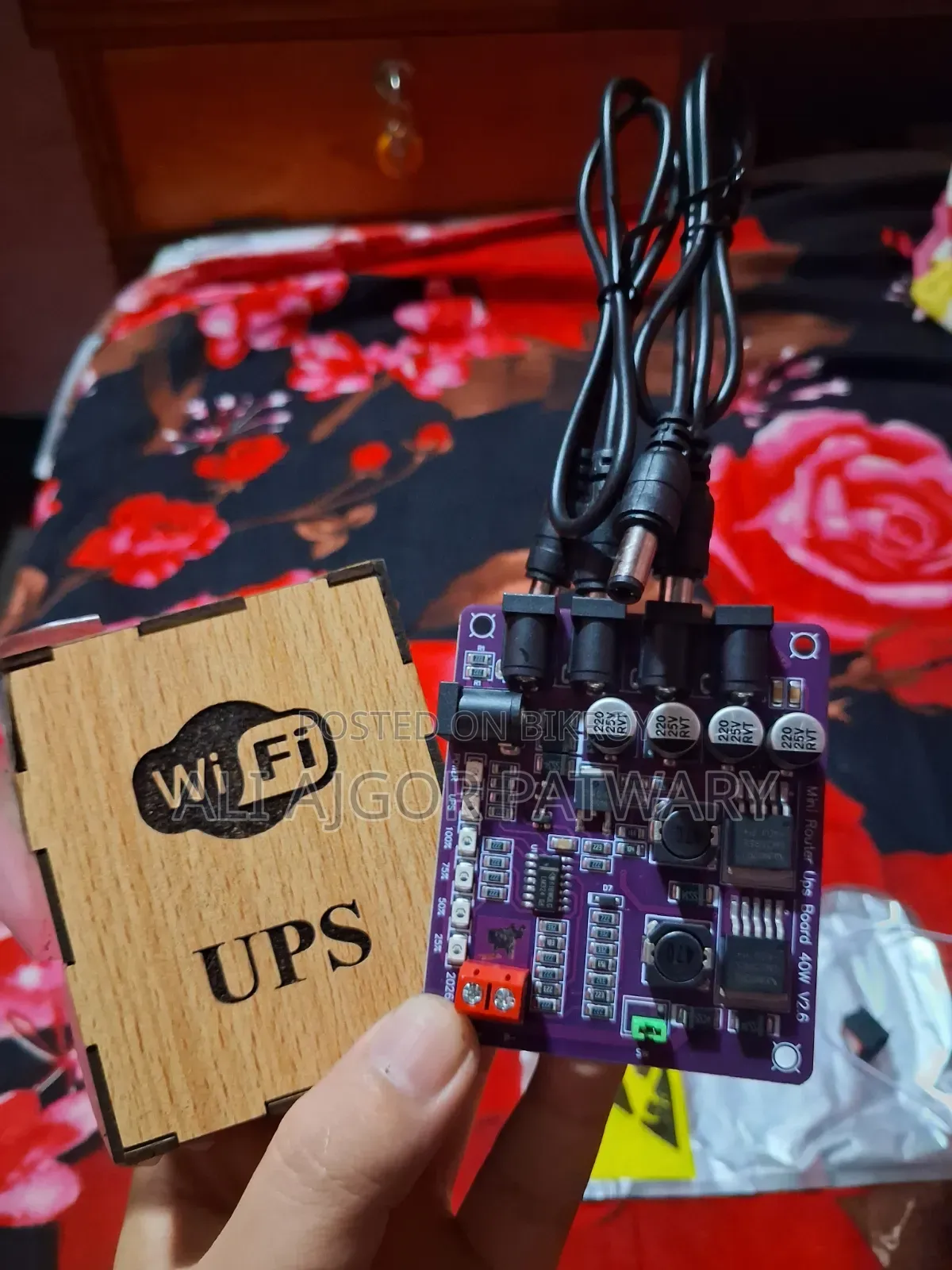 Router Mini UPS Circuit