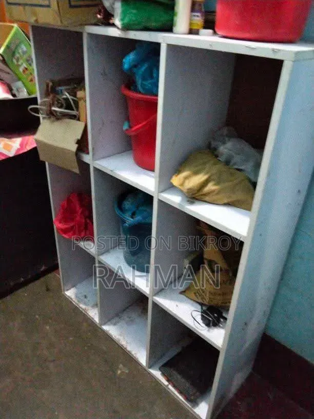 দোকানের রেক শোকেস বিক্রি হবে