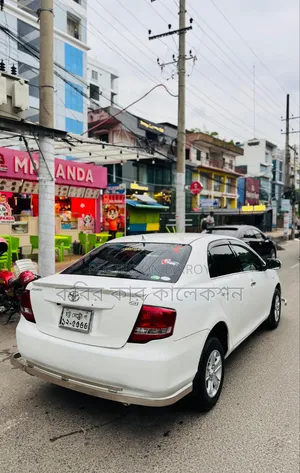 Toyota Axio 2006 White