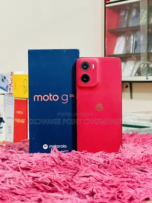 Motorola Moto G05 64 GB Red