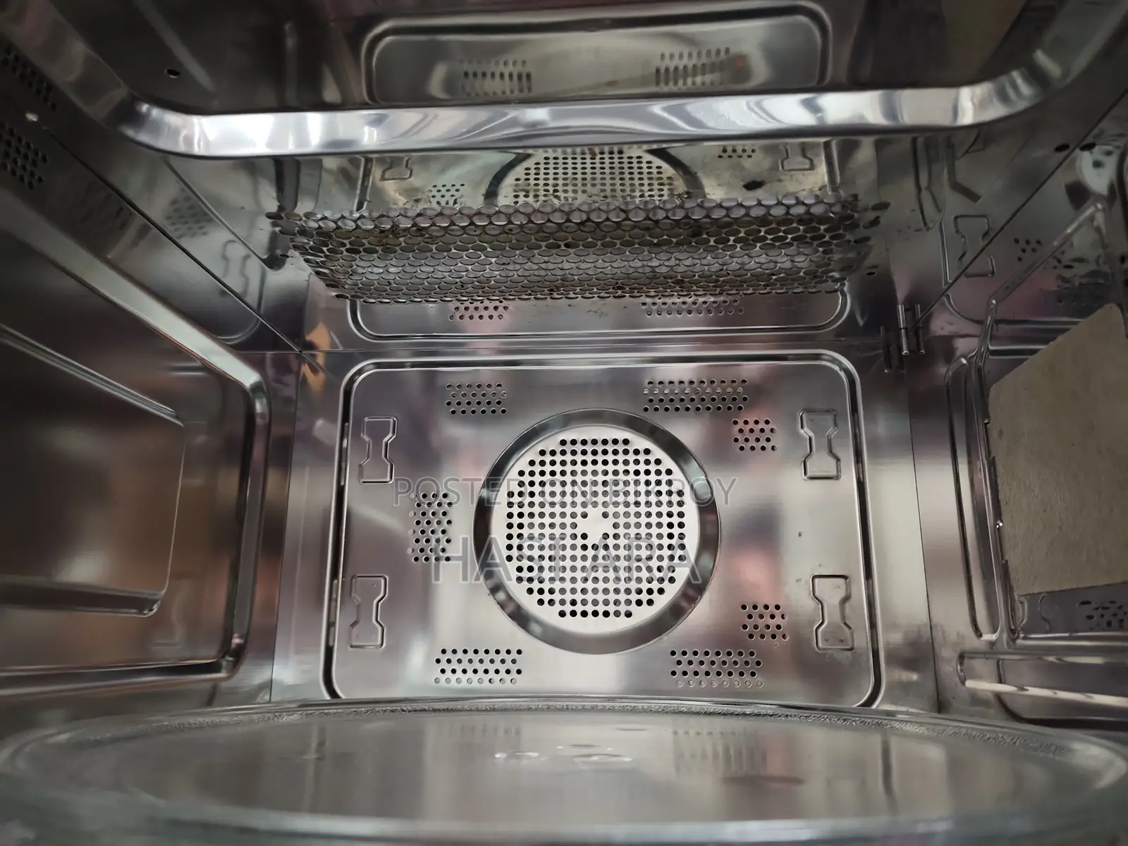 Beko 32L Microwave Oven — Like New
