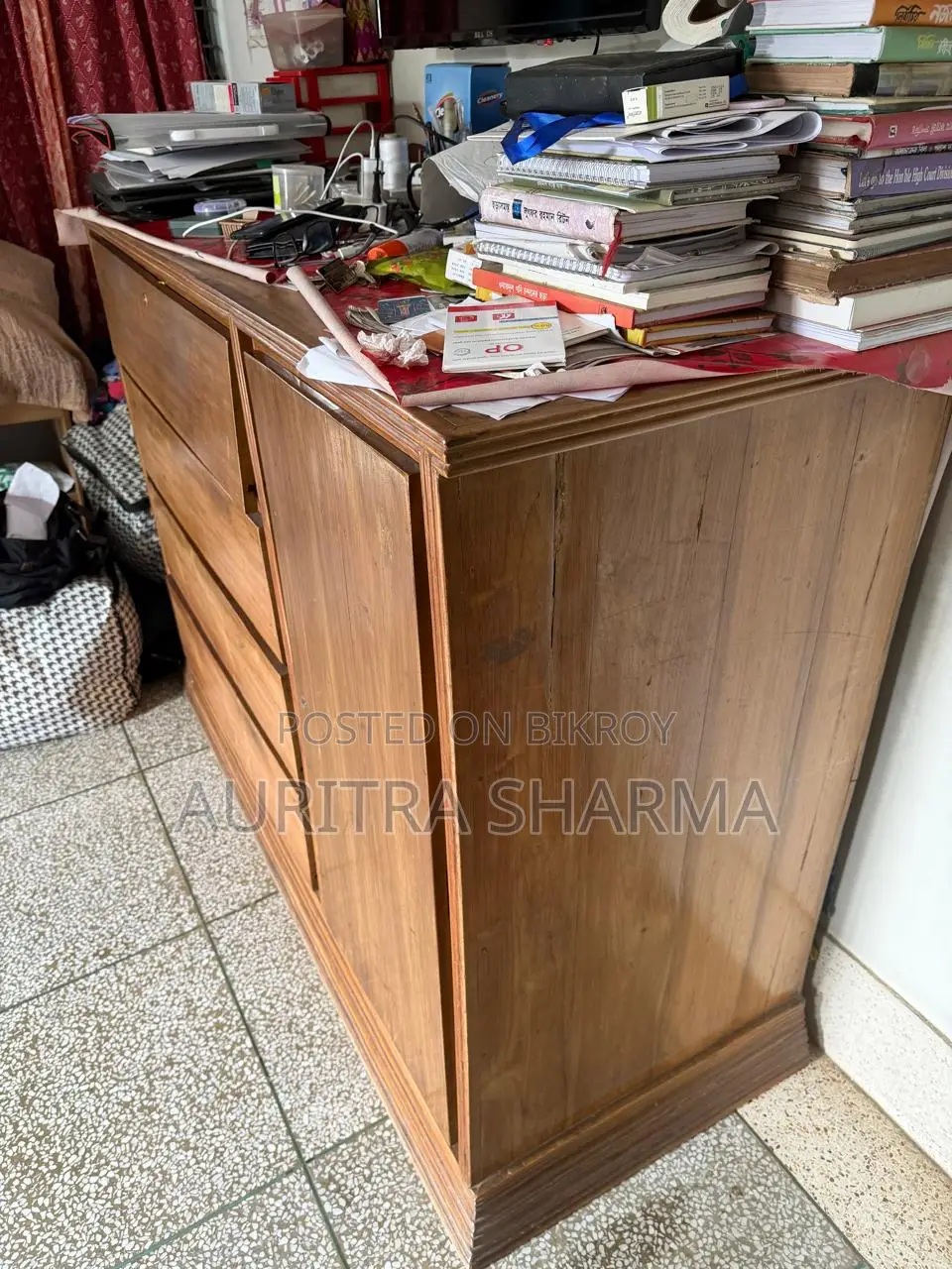 সেগুন কাঠের ওয়ারড্রোব (সাইড ক্যাবিনেট সহ)
