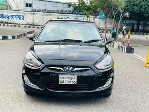 New Hyundai Accent 2012 Blue