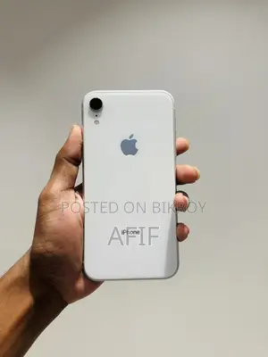 Apple iPhone XR 128 GB White