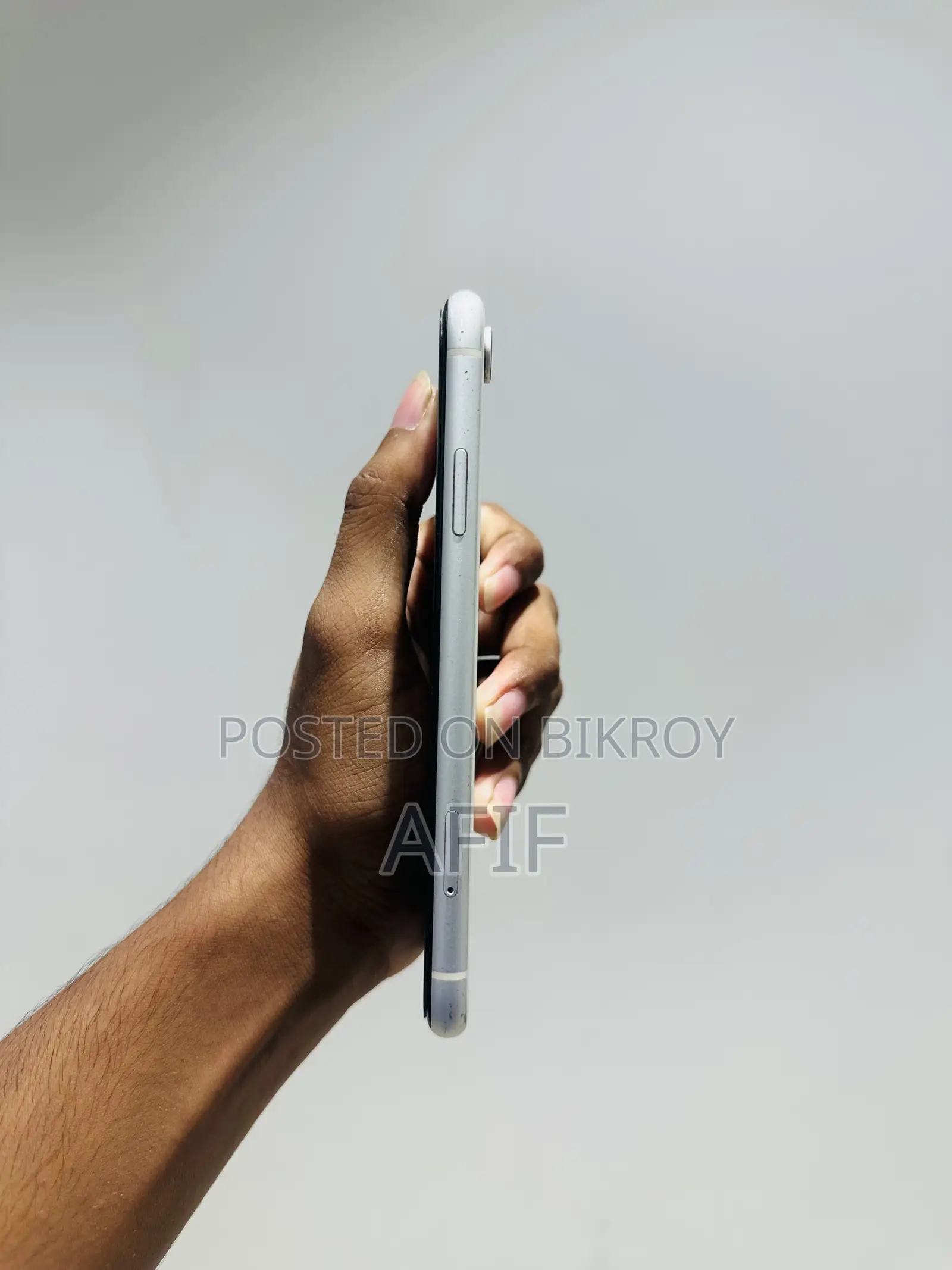 Apple iPhone XR 128 GB White