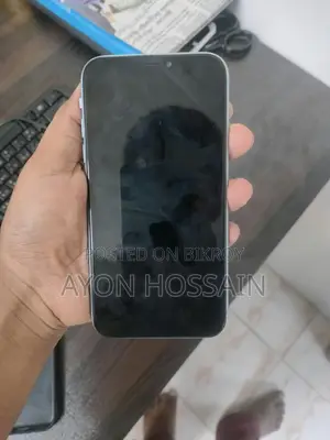 Apple iPhone XR 64 GB Black