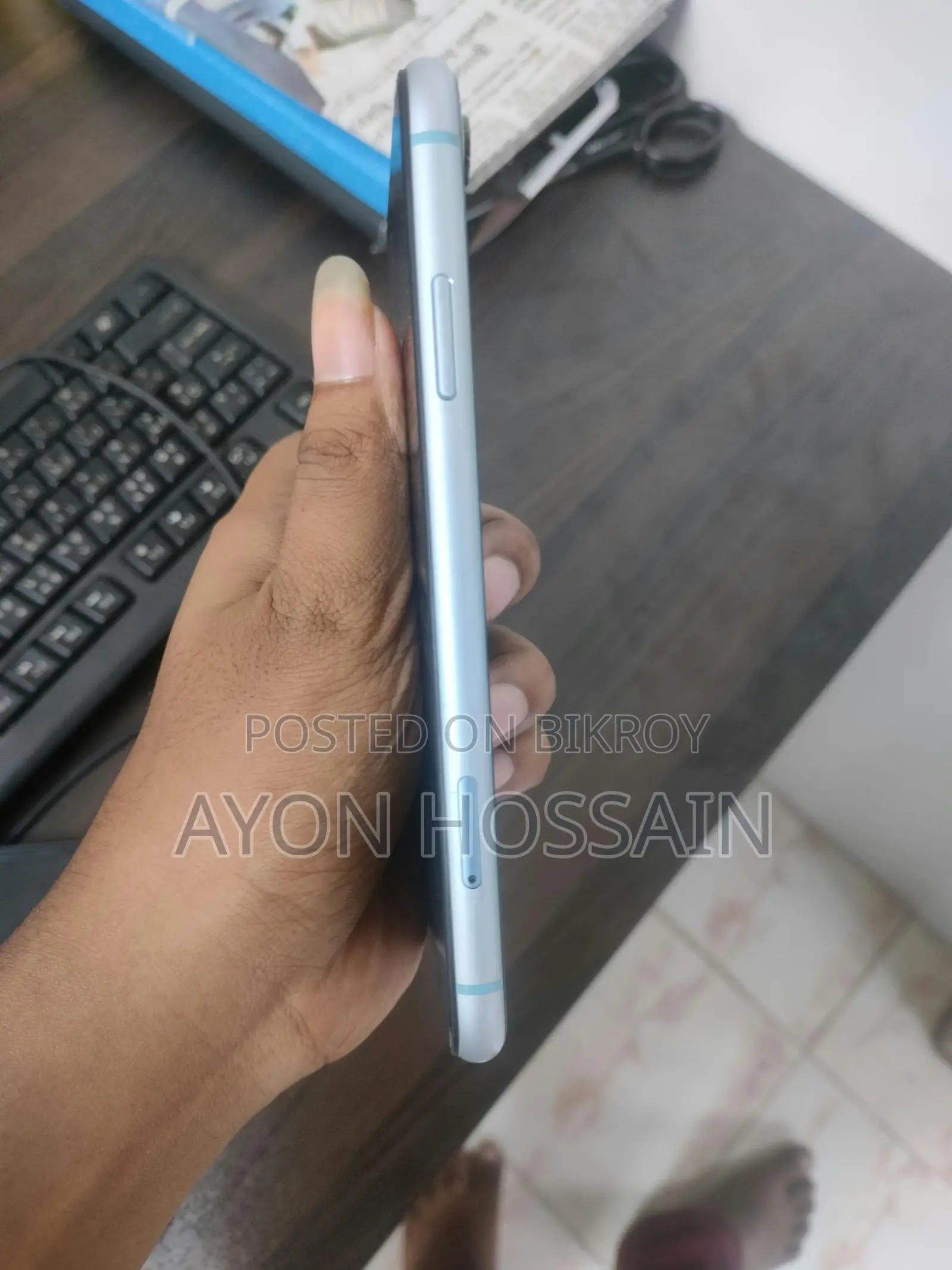 Apple iPhone XR 64 GB Black