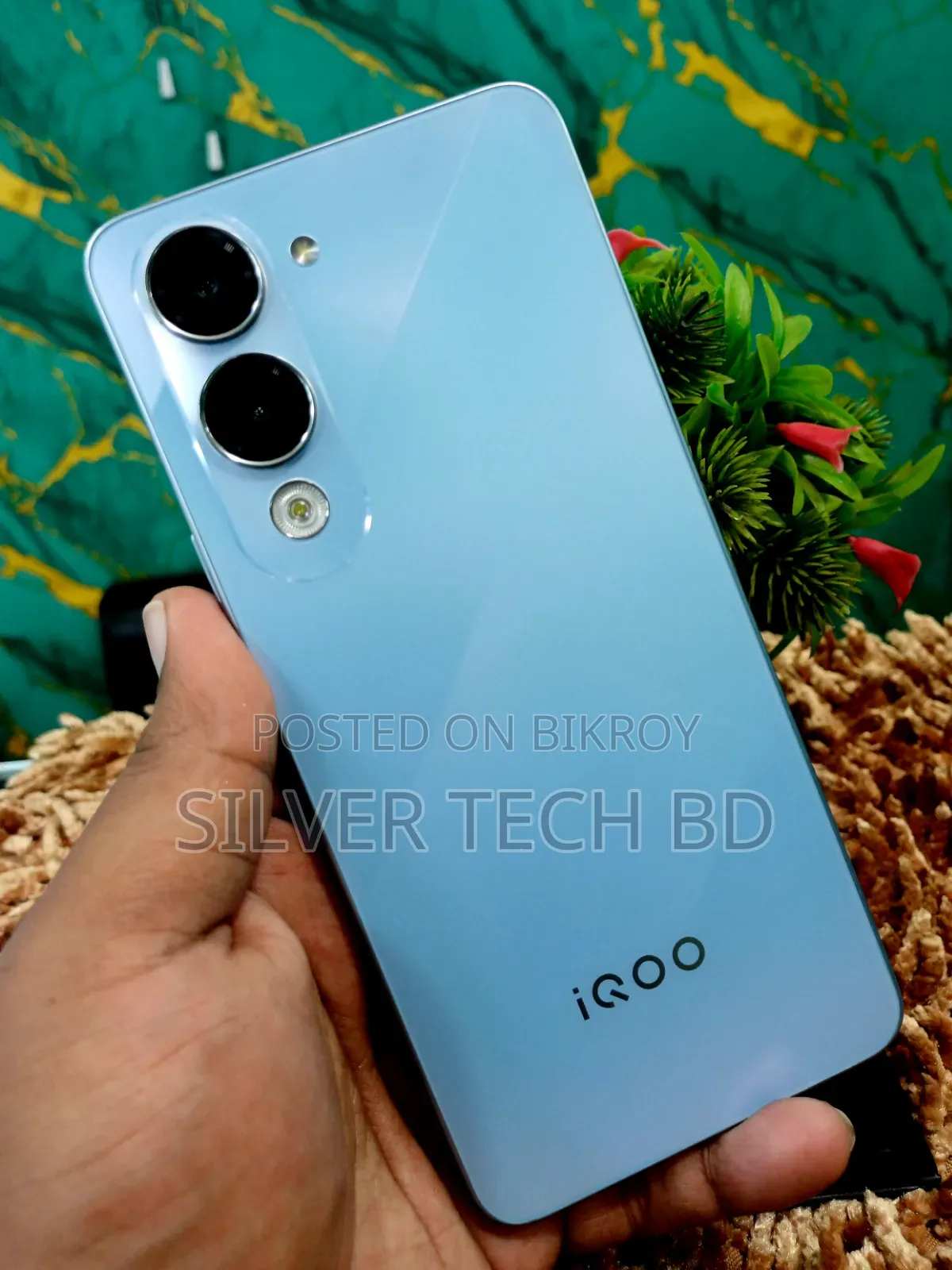 iQOO 128 GB Blue