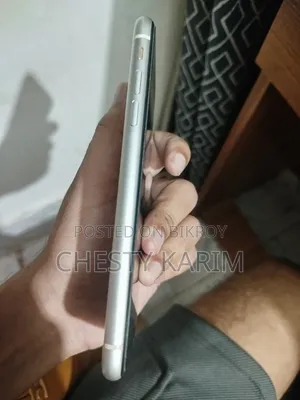 Apple iPhone 11 128 GB White