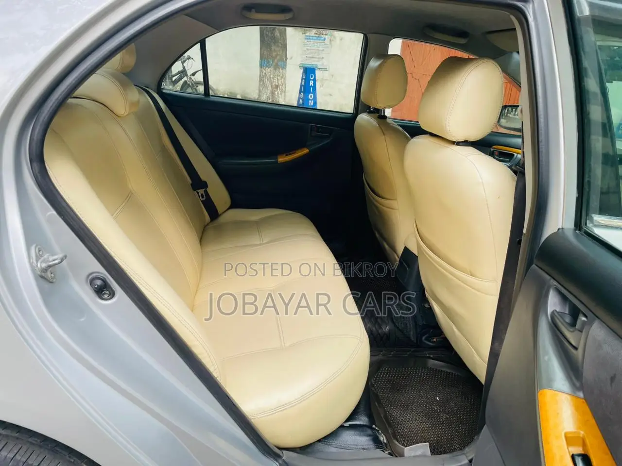 New Toyota Corolla 2004 Silver