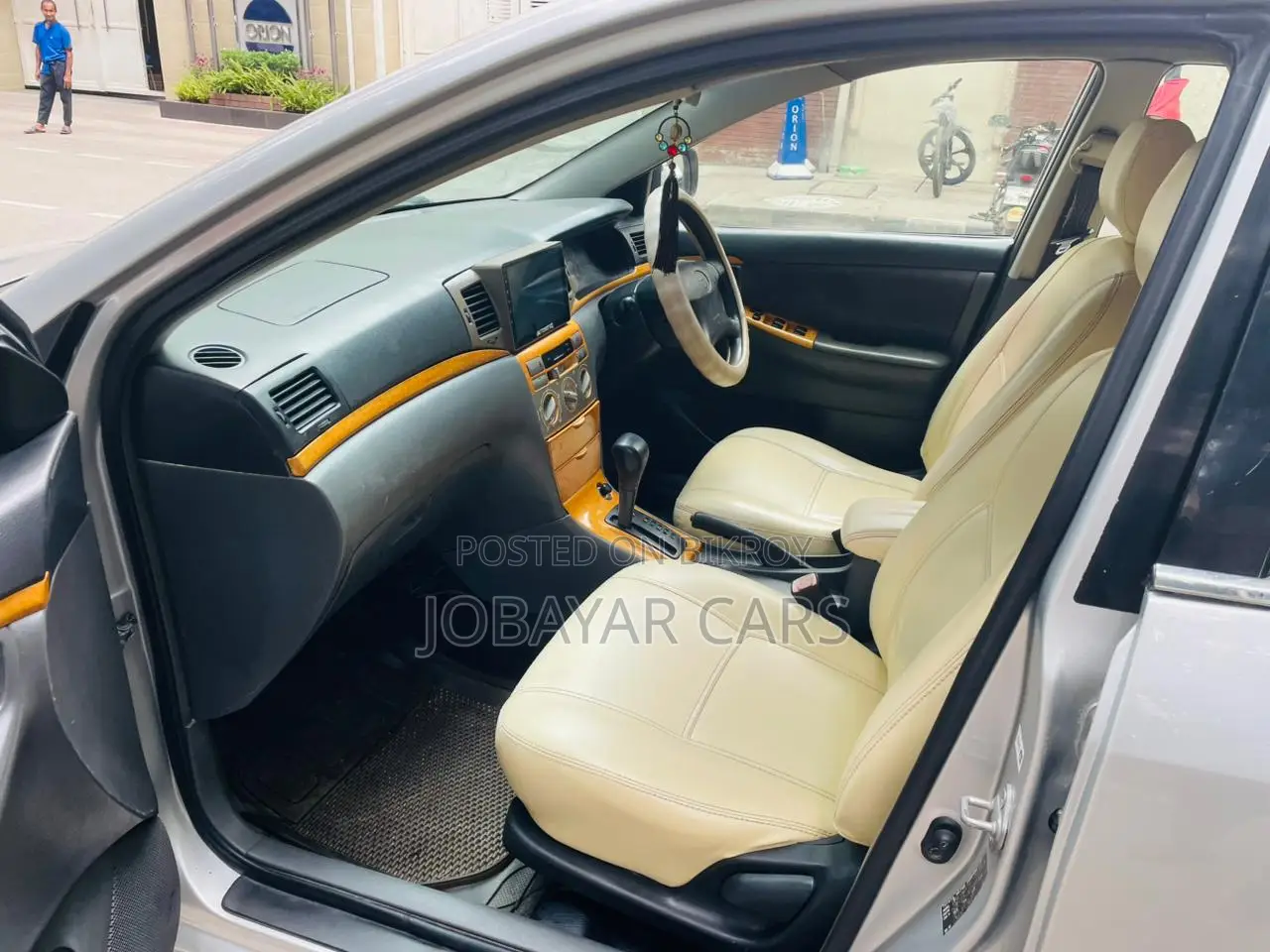 New Toyota Corolla 2004 Silver
