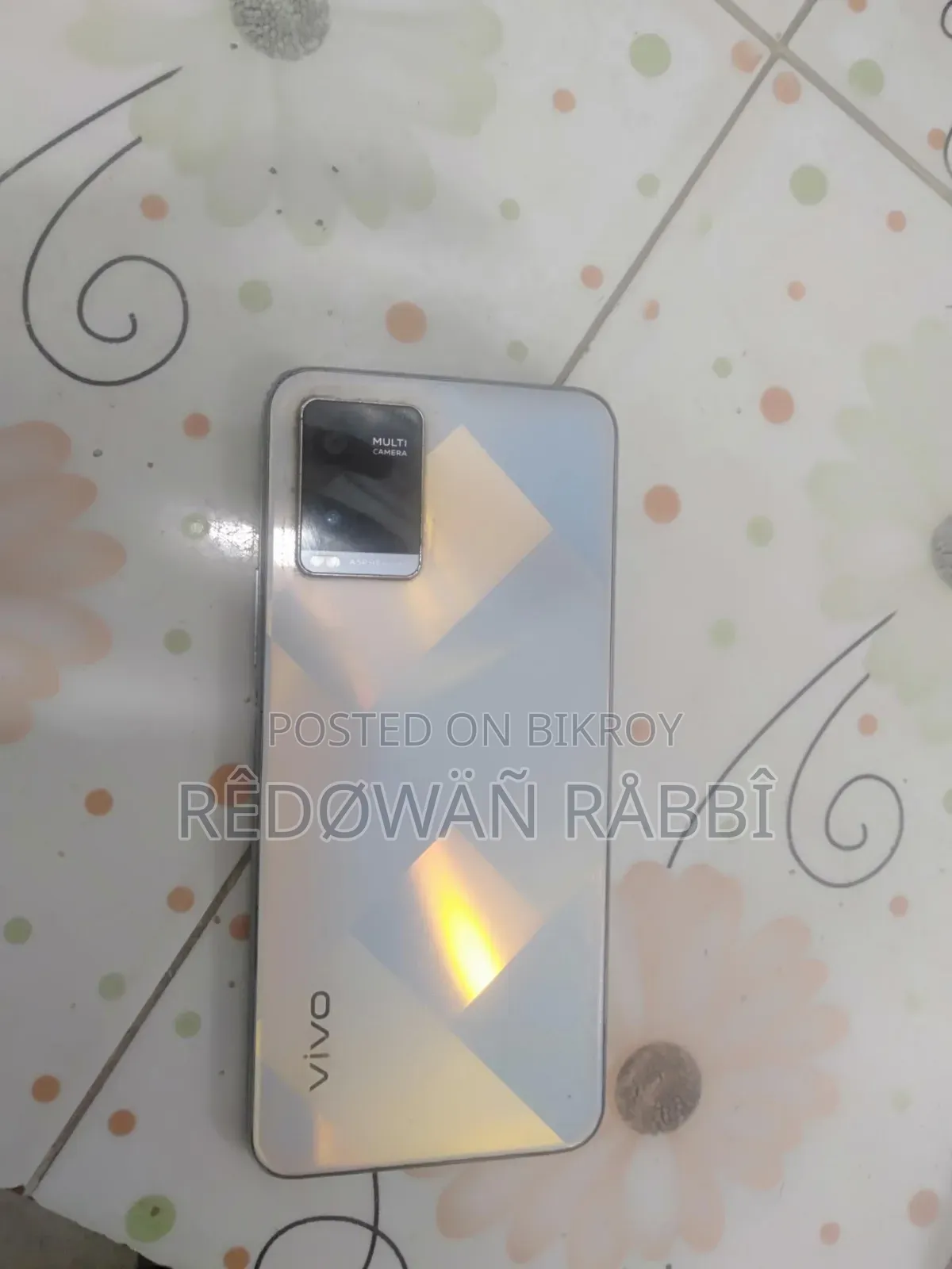 Vivo Y21 64 GB White