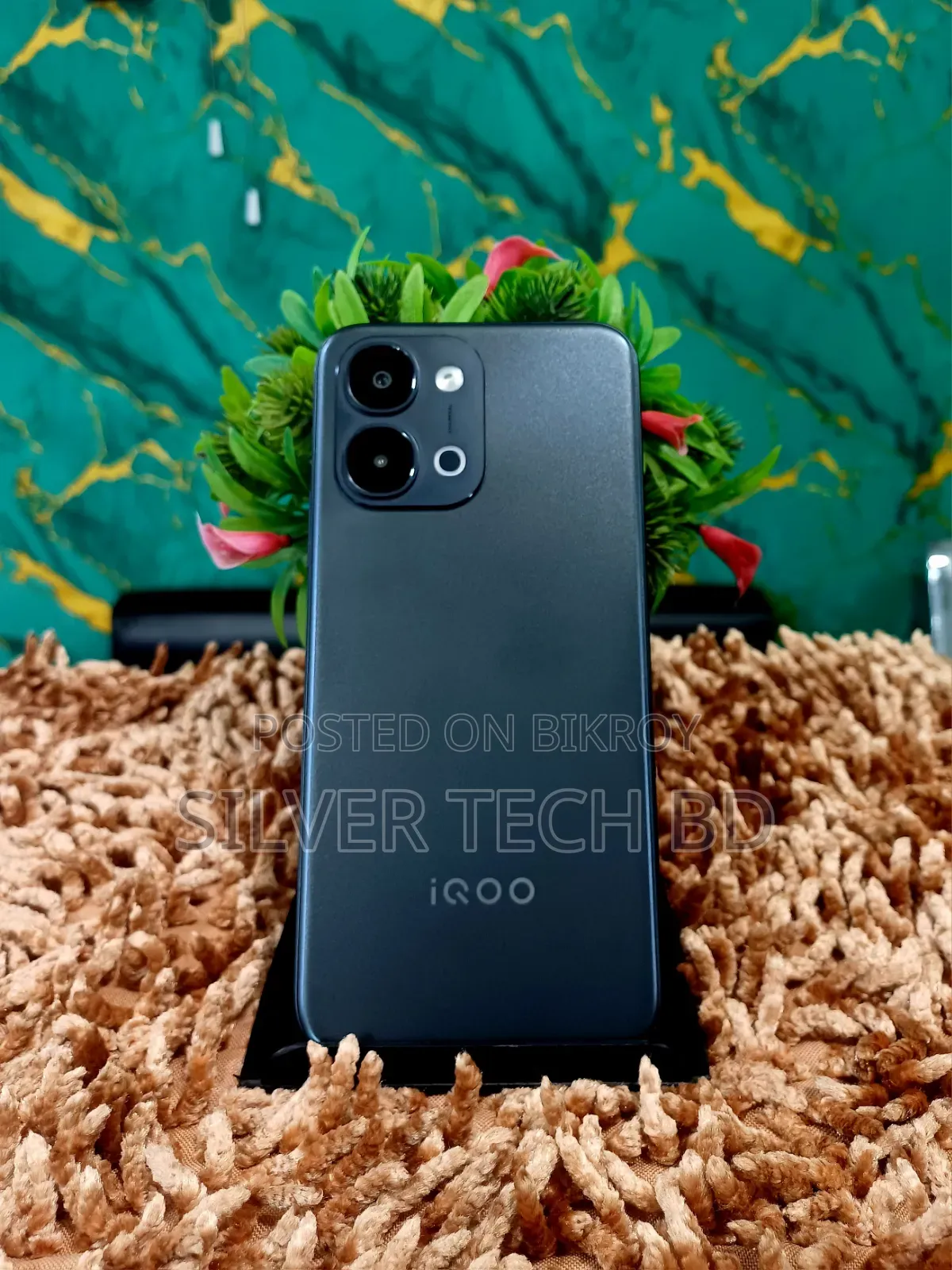 iQOO 256 GB Black