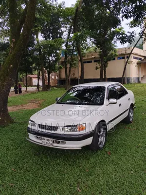 Toyota Corolla Automatic 1995 White