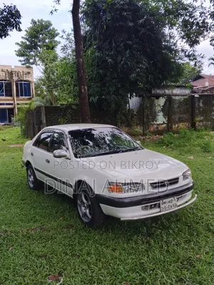 Toyota Corolla Automatic 1995 White