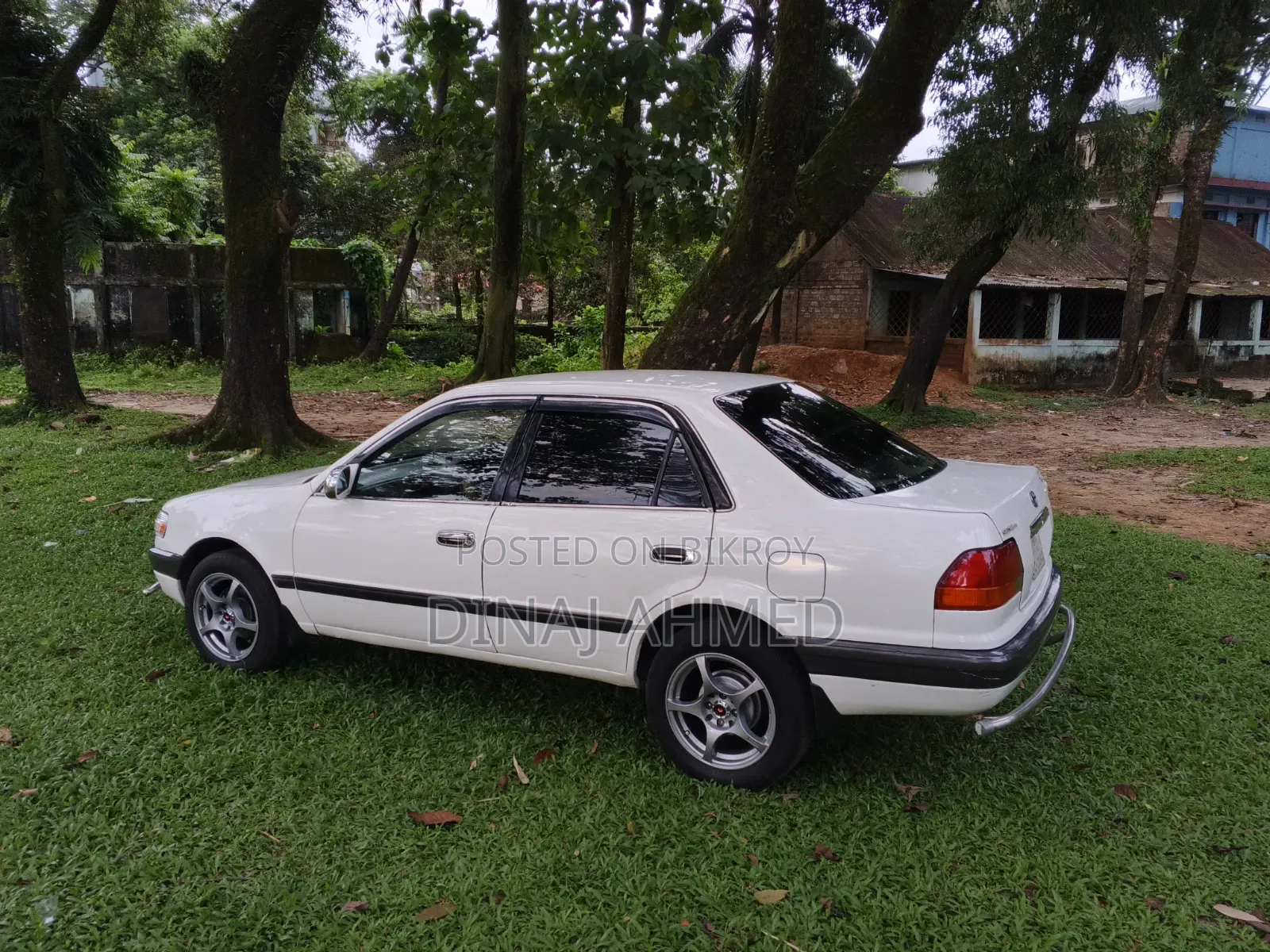 Toyota Corolla Automatic 1995 White