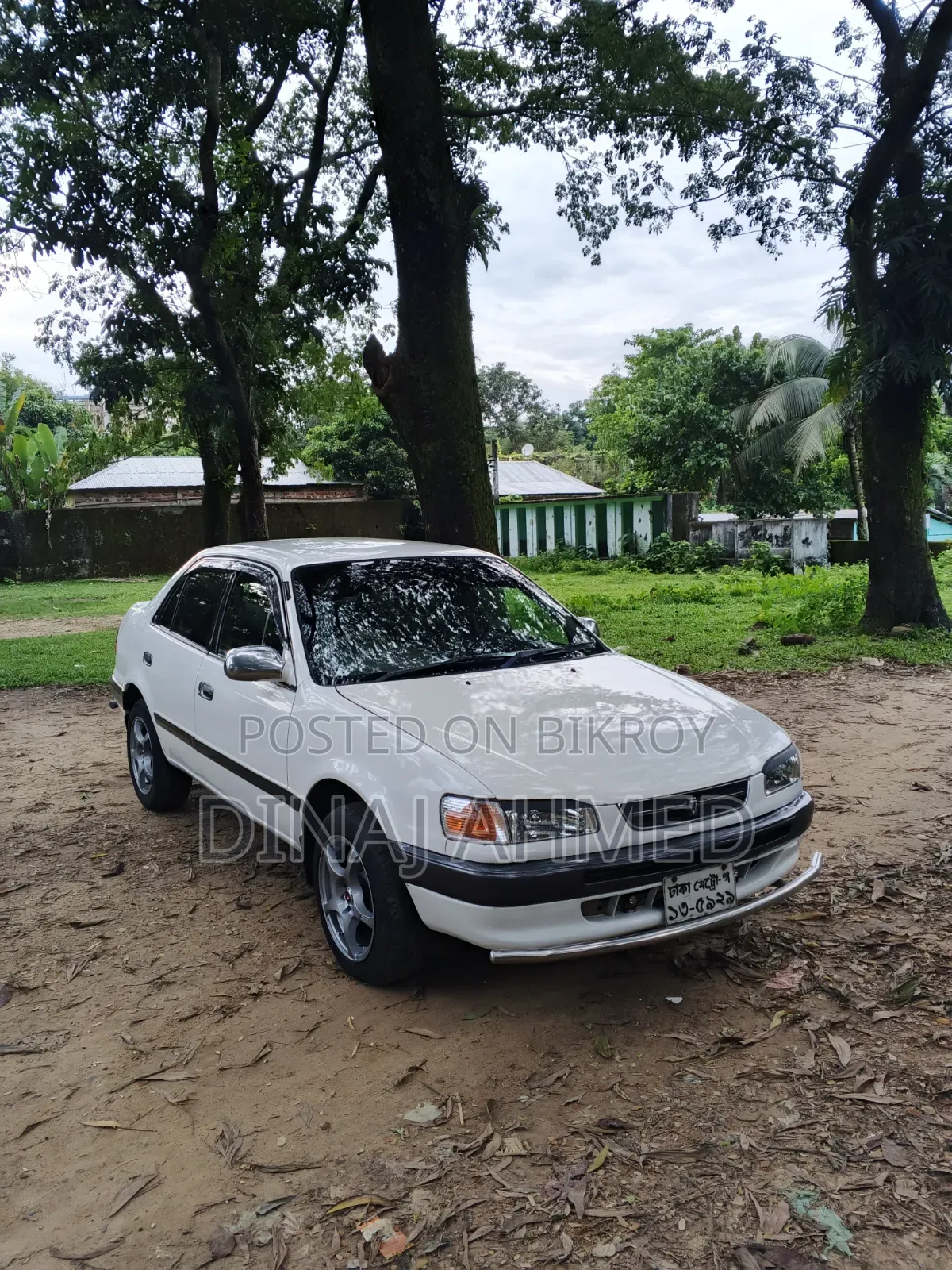 Toyota Corolla Automatic 1995 White
