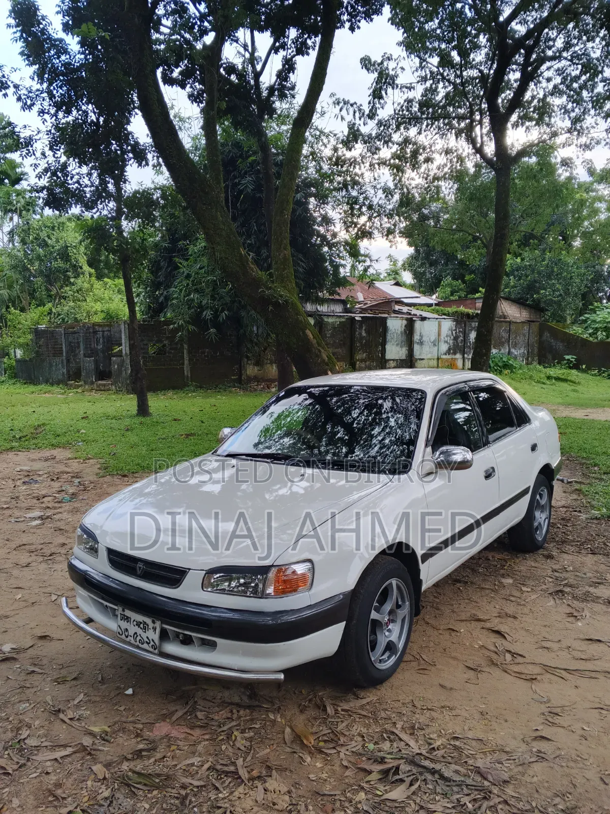 Toyota Corolla Automatic 1995 White