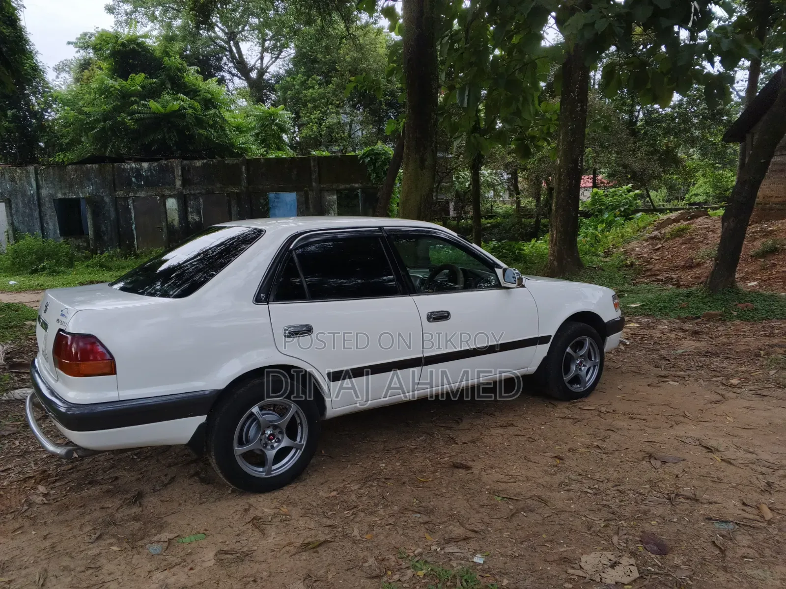 Toyota Corolla Automatic 1995 White