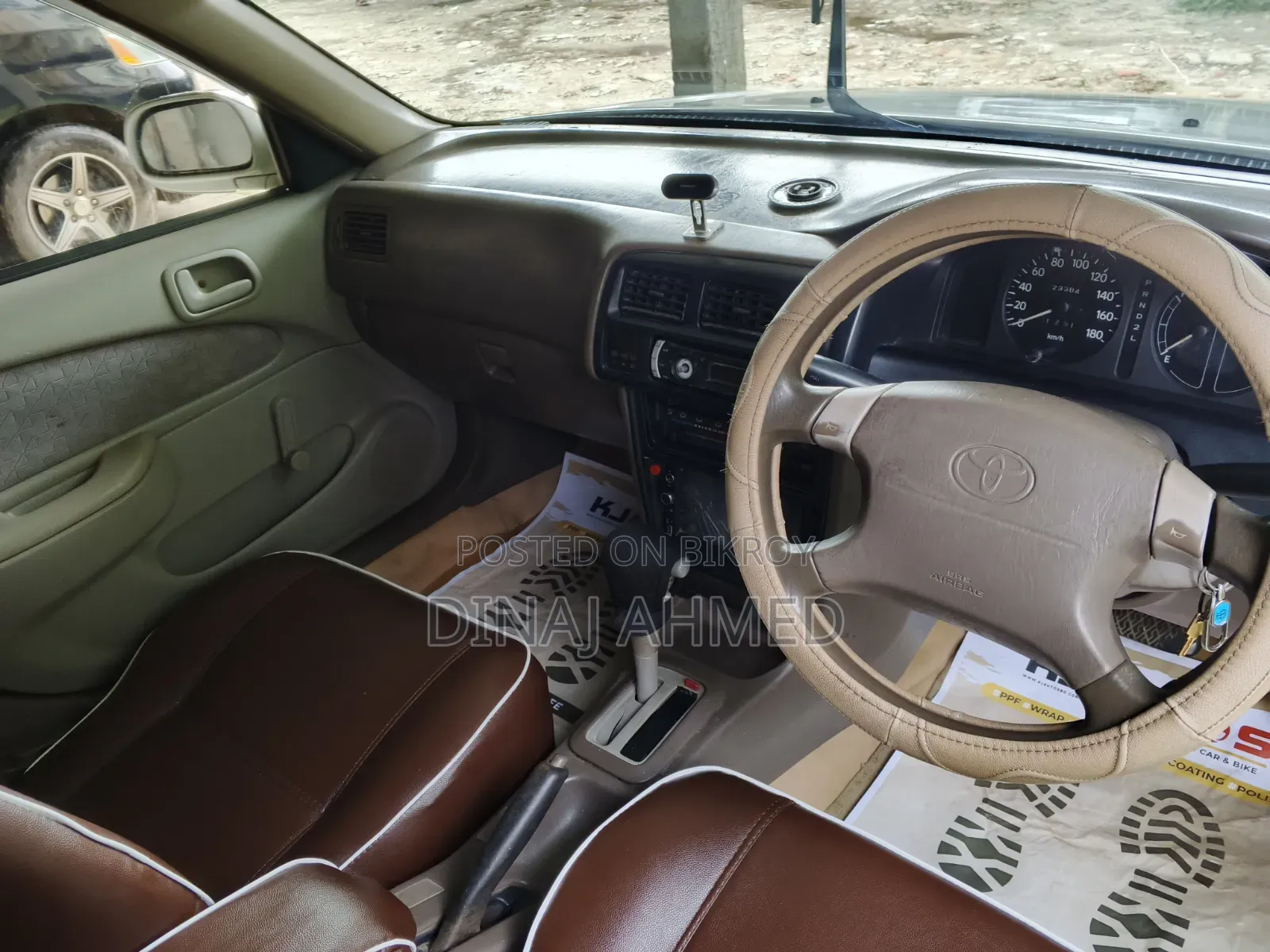 Toyota Corolla Automatic 1995 White