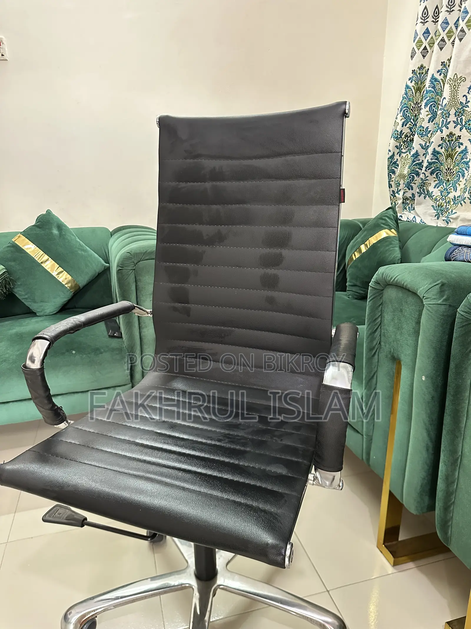 Premium Executive Office Chair বিক্রি হবে