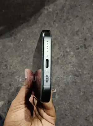 Apple iPhone 16 Pro 128 GB Black