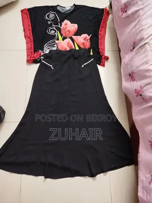 টপ্স স্কার্ট