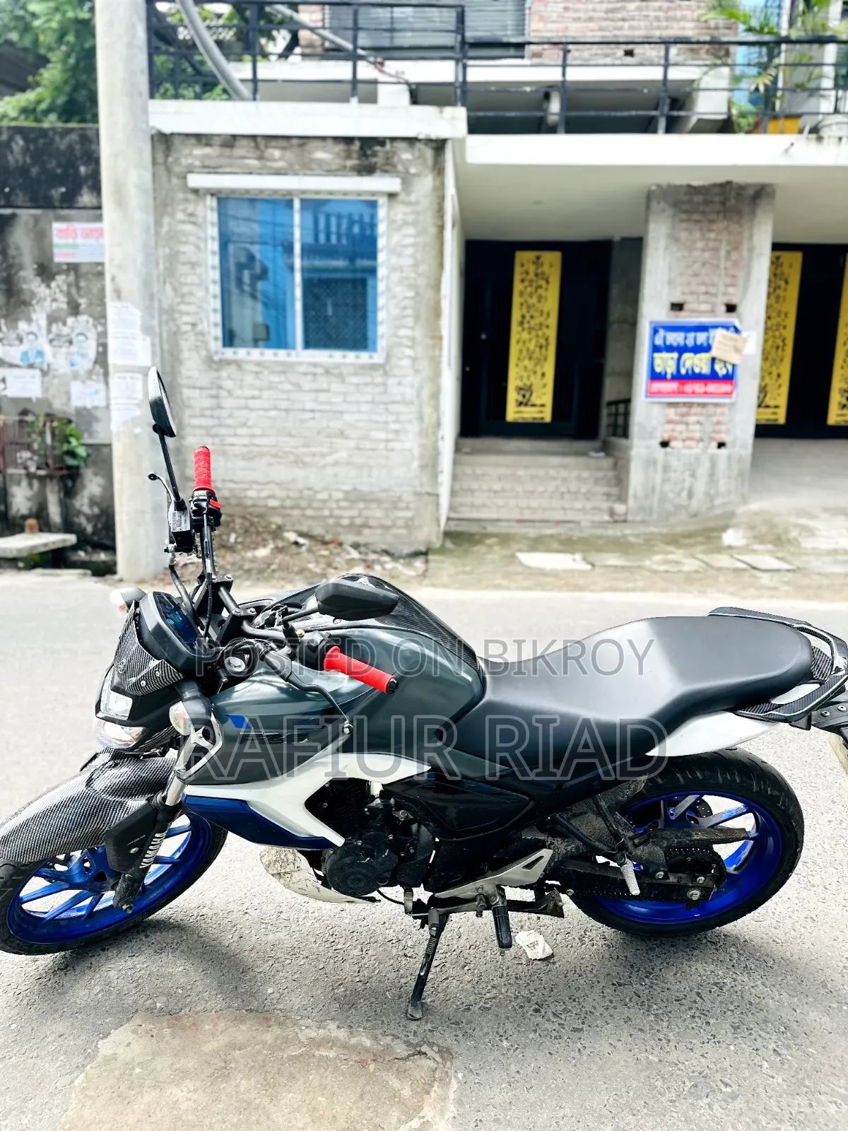 Yamaha FZS V3 2023 Gray
