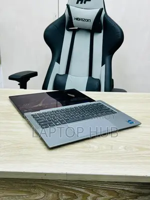 Laptop Dell Latitude 7400 2-in-1 16GB Intel Core i7 SSD 512GB