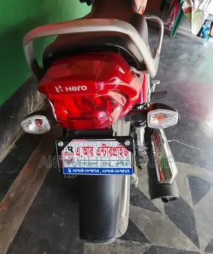 Hero HF Deluxe 2026 Red