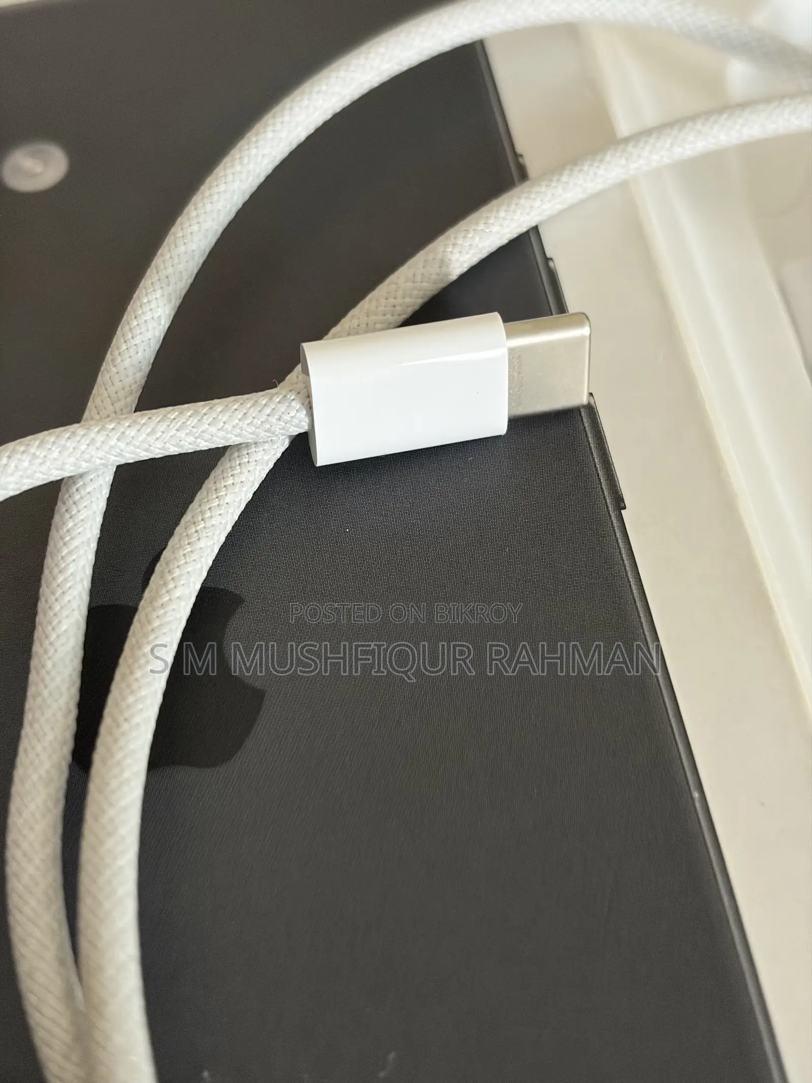 iPhone Orginal C to C Cable