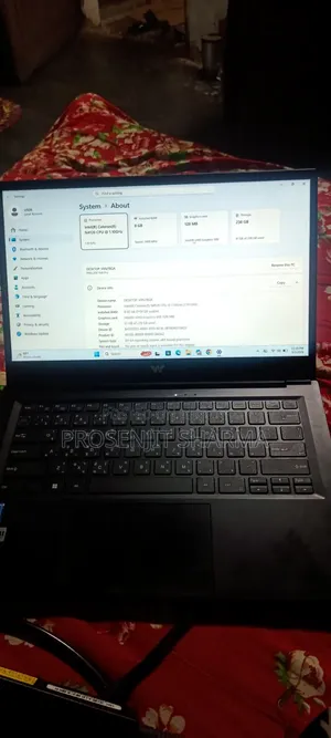 Laptop 8GB Intel Celeron SSD 256GB